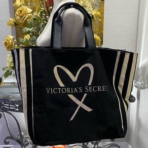 Victoria’s Secret Black and Gold color bag NWT
